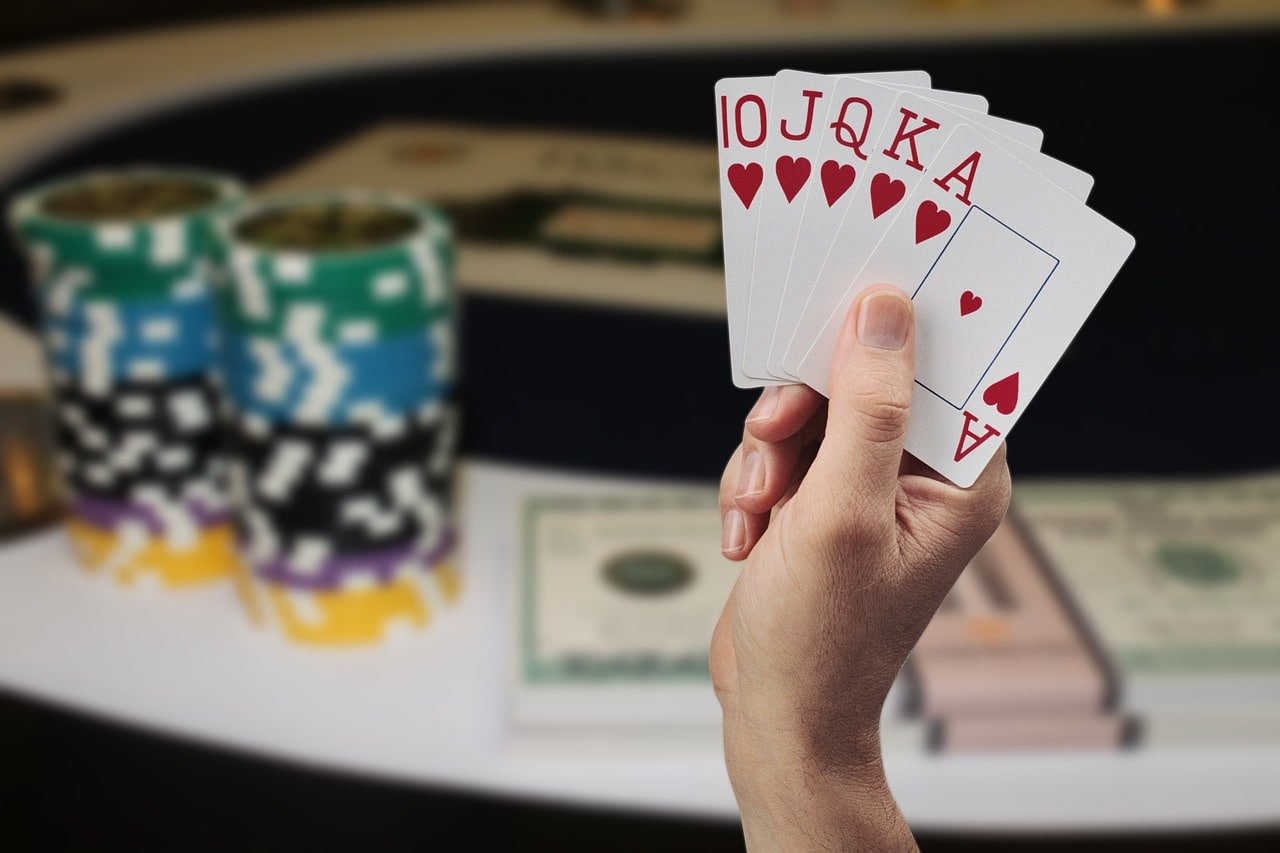 Video slot game interface showing themed reels and bonus features on paldobet